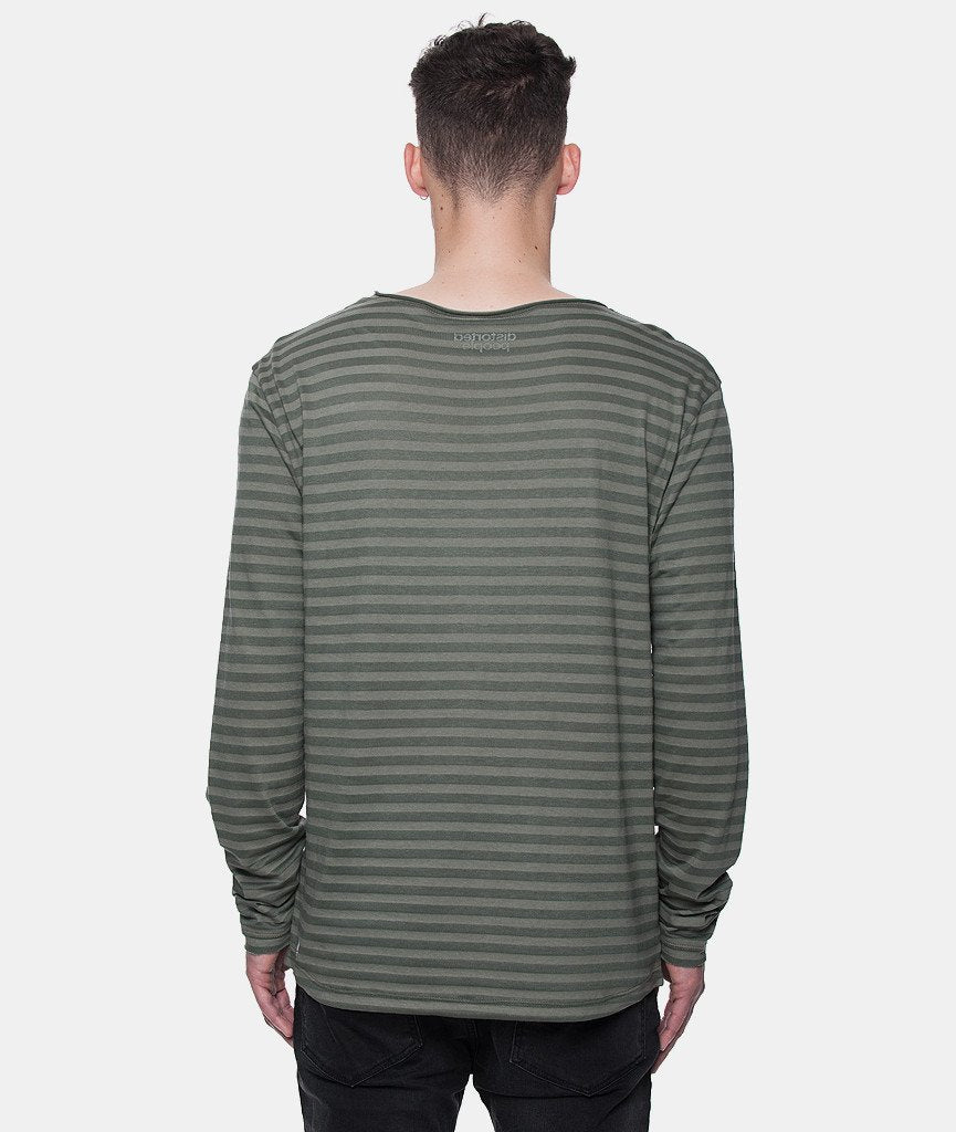 GRAND NECK longsleeve by Distorted People