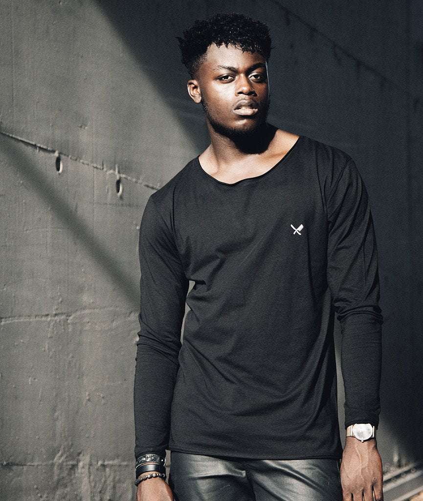 Grand Crew Neck longsleeve by Distorted People