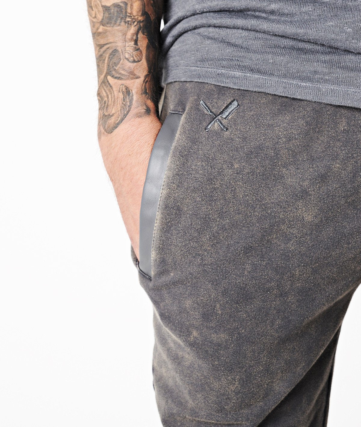 JAHEIM Sweatpant by Distorted People