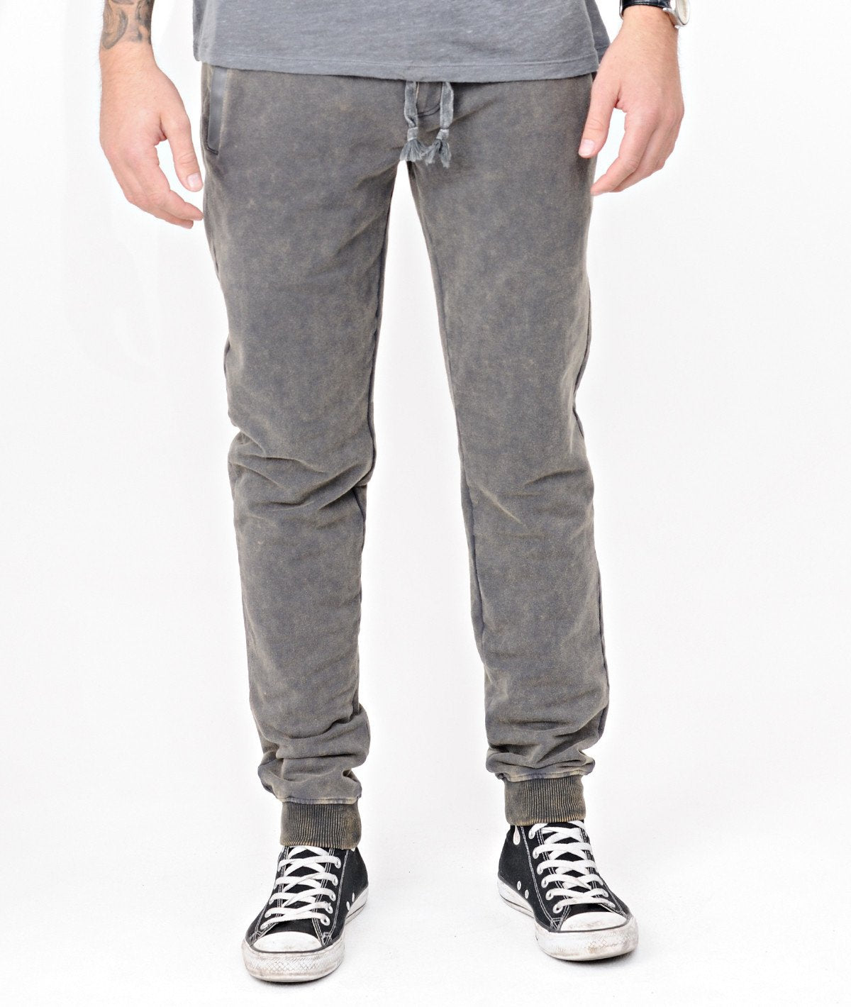 JAHEIM Sweatpant by Distorted People