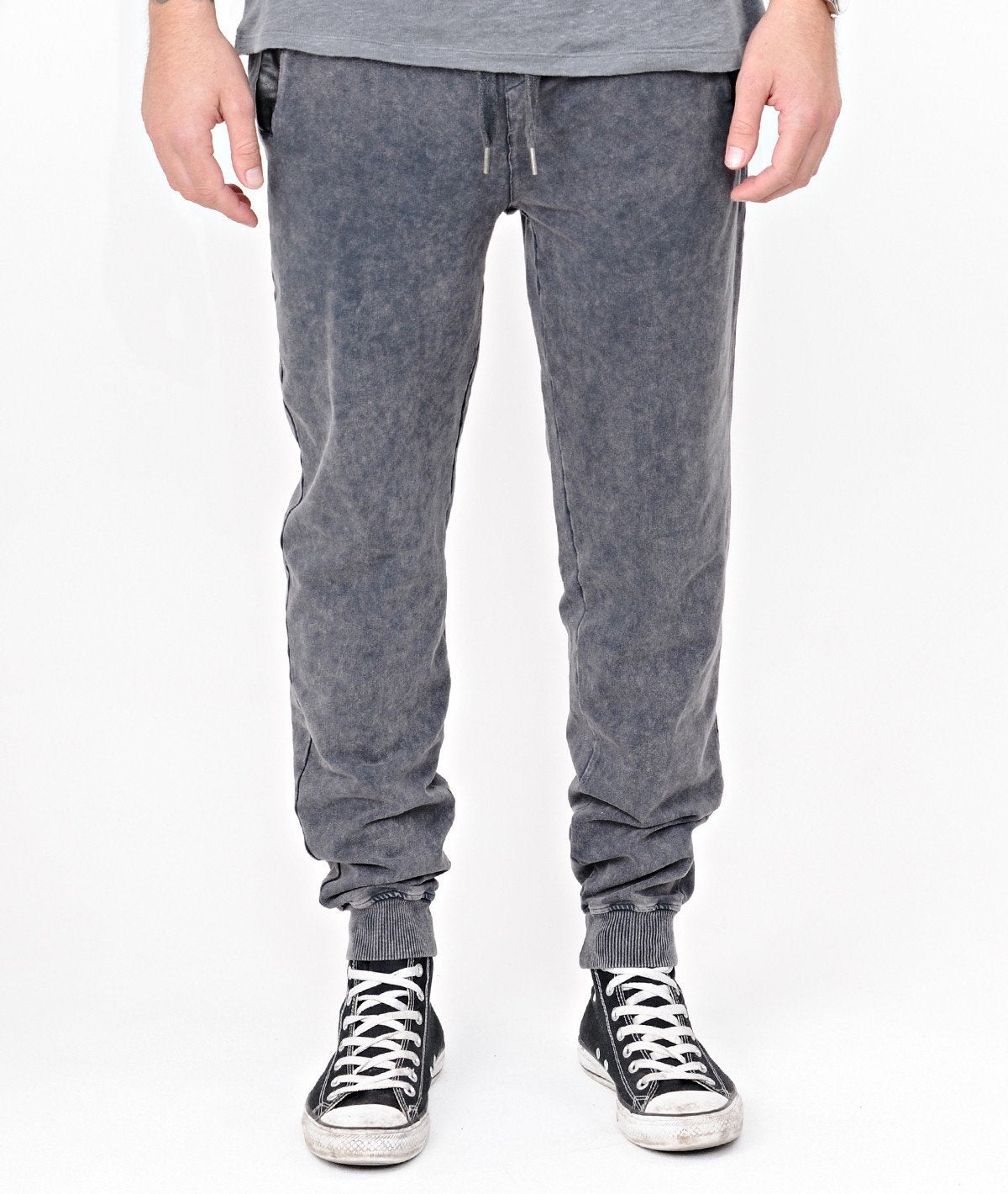 JAHEIM Sweatpant by Distorted People
