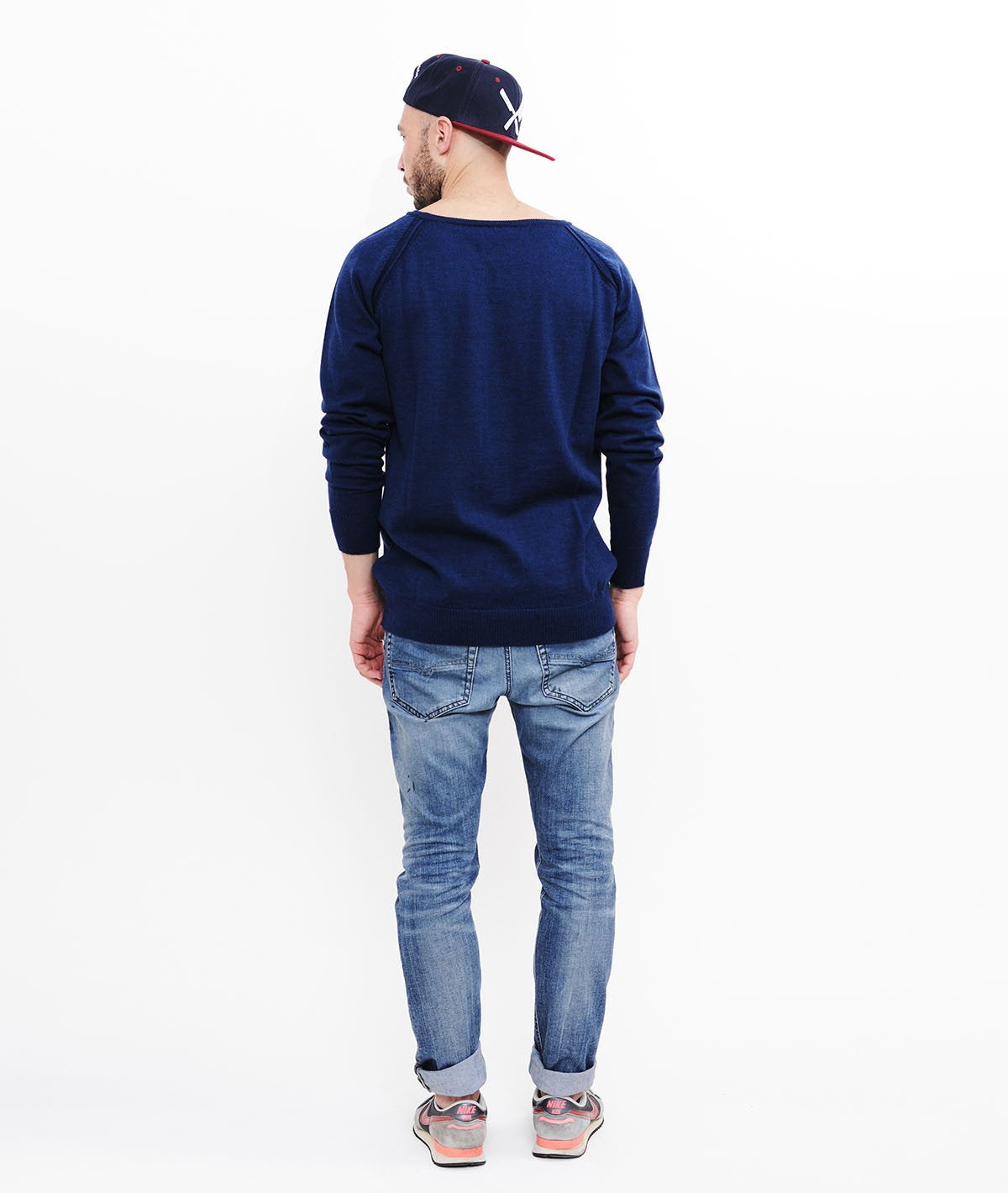 PEPE grand neck pullover by Distorted People