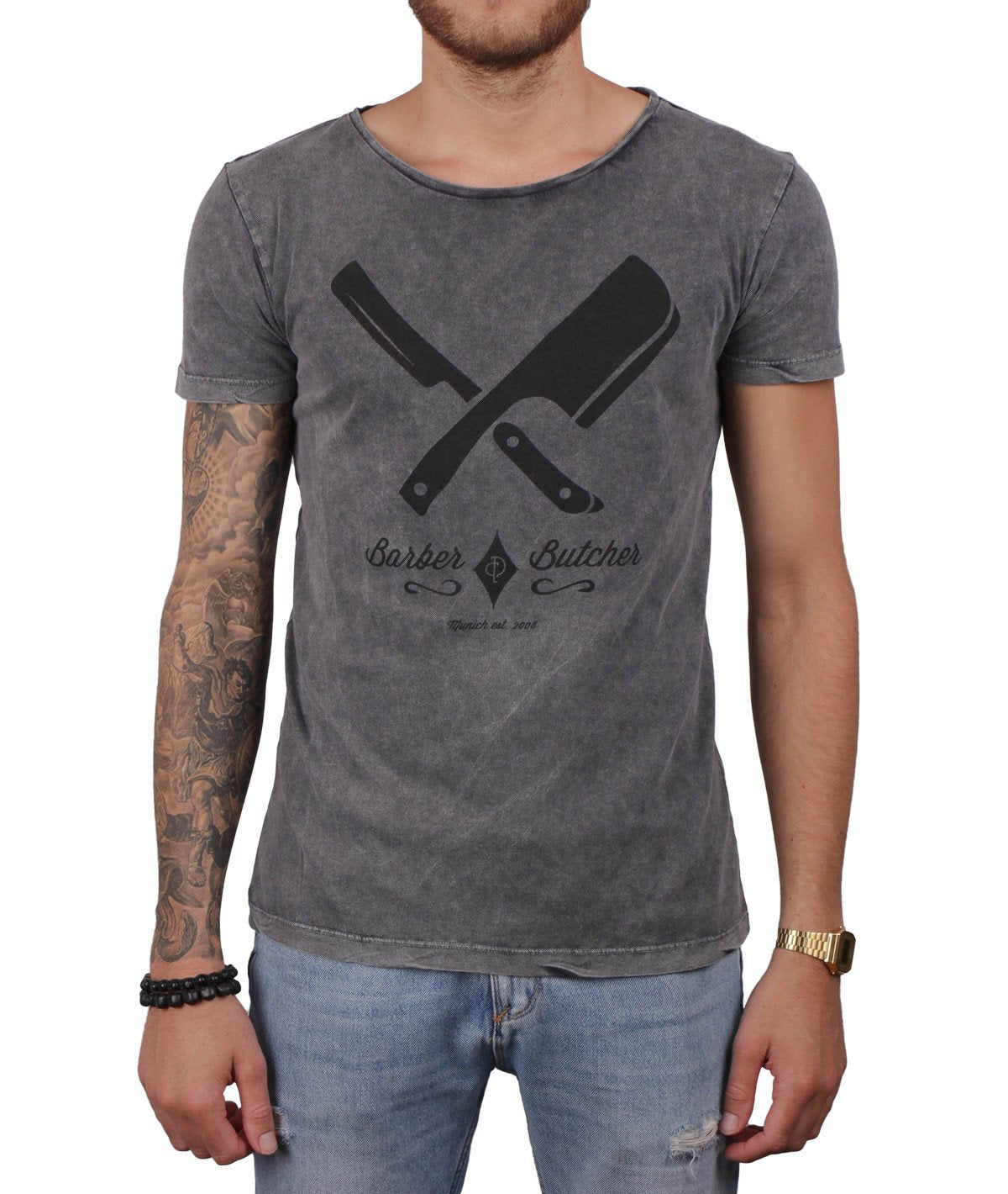 BARBER & BUTCHER grand neck T-Shirt by Distorted People