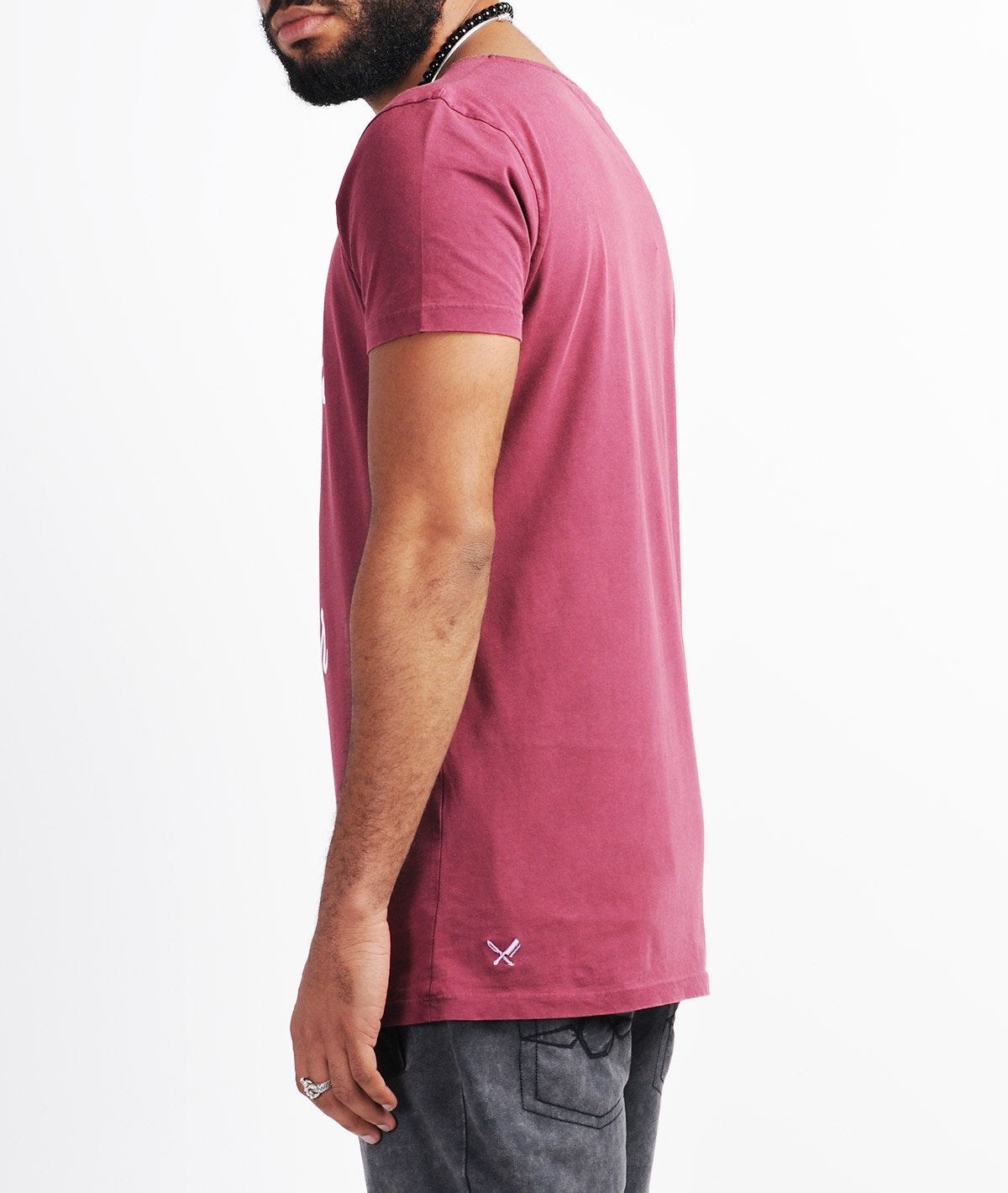 BB BLADES cutted grand neck t-shirt by Distorted People