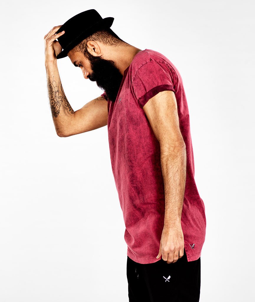 TYSON cutted grand neck long t-shirt by Distorted People