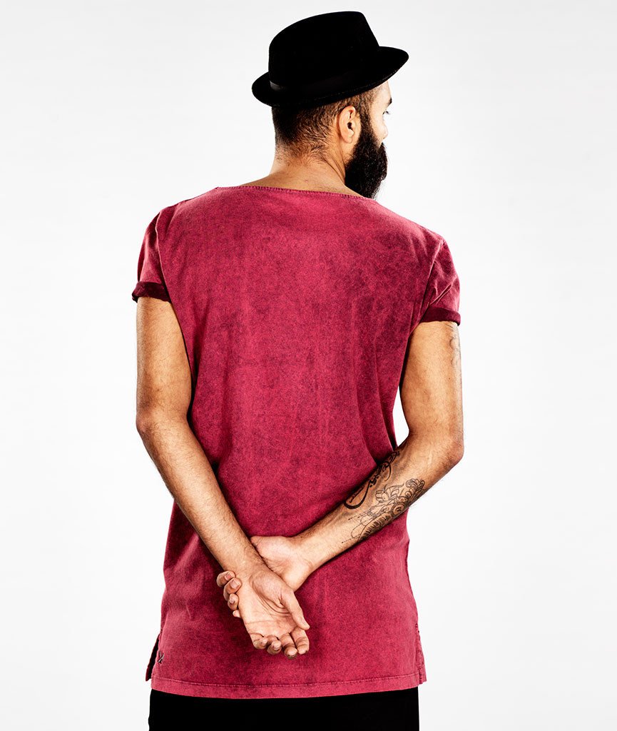 TYSON cutted grand neck long t-shirt by Distorted People