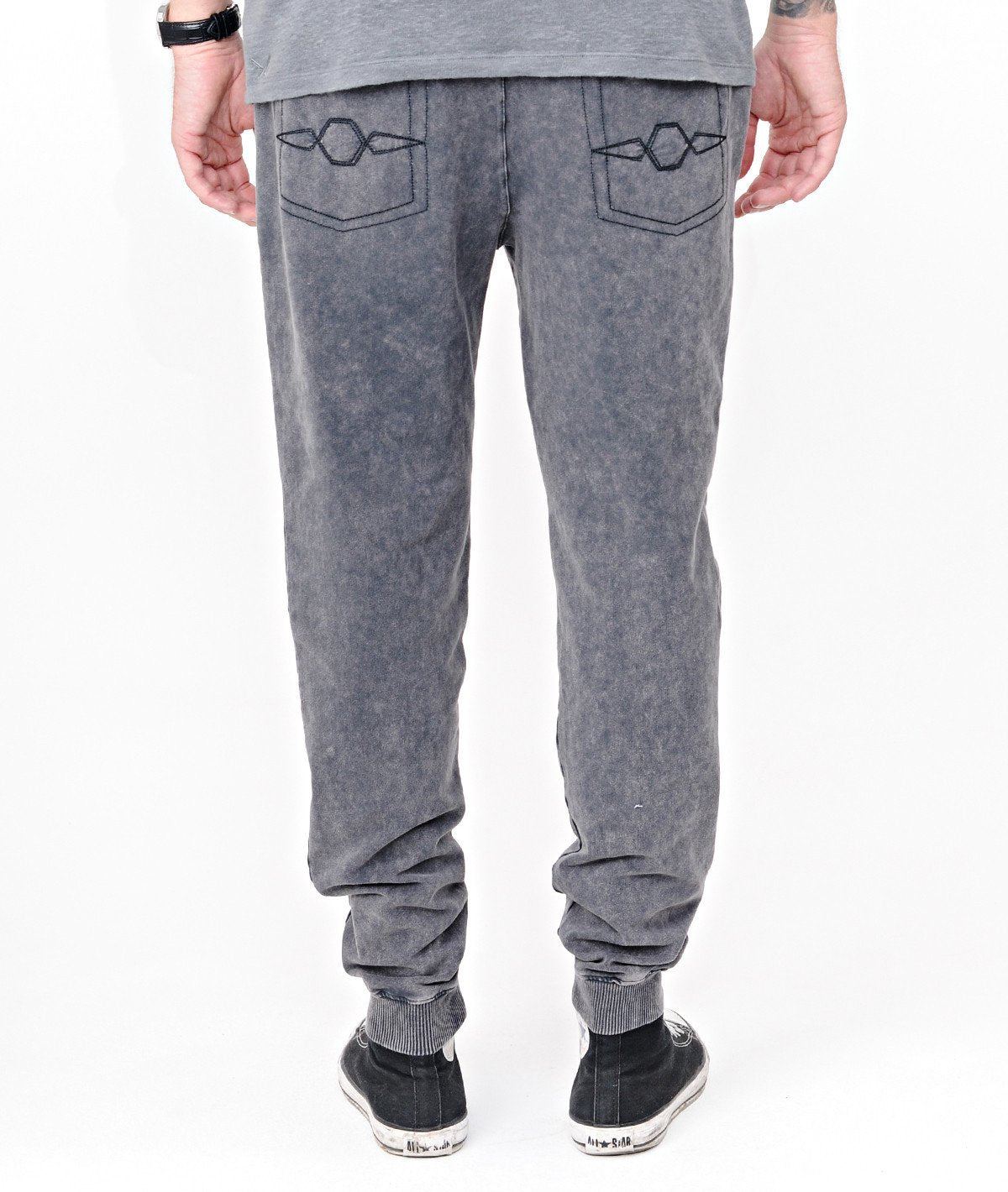 JAHEIM Sweatpant by Distorted People