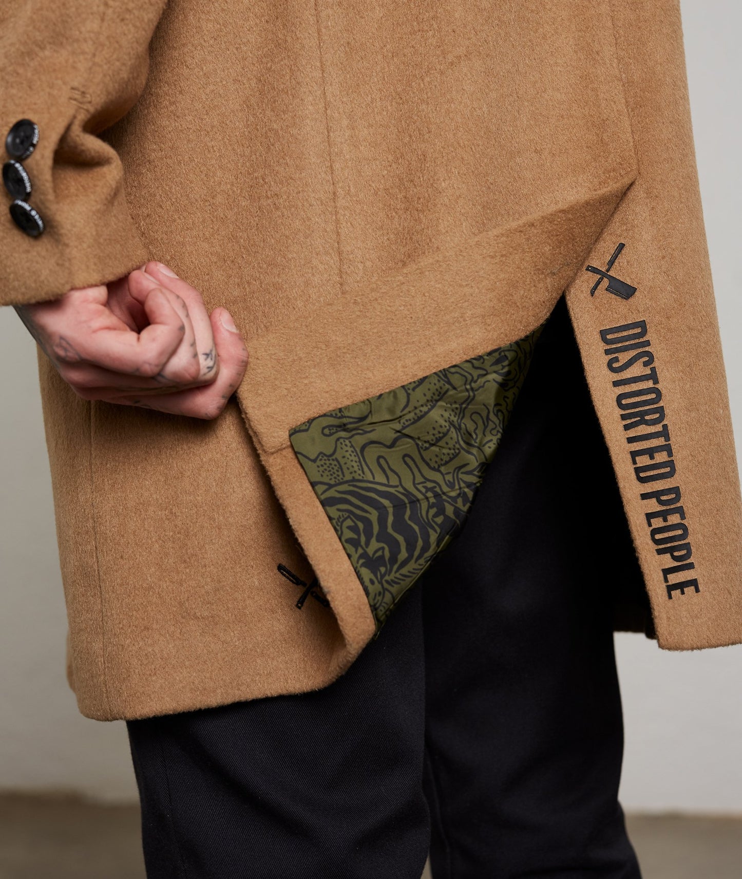 Classic Strapped Wool