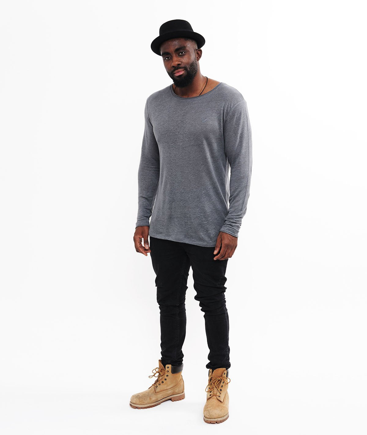 LEINEN CUTTED NECK longsleeve by Distorted People
