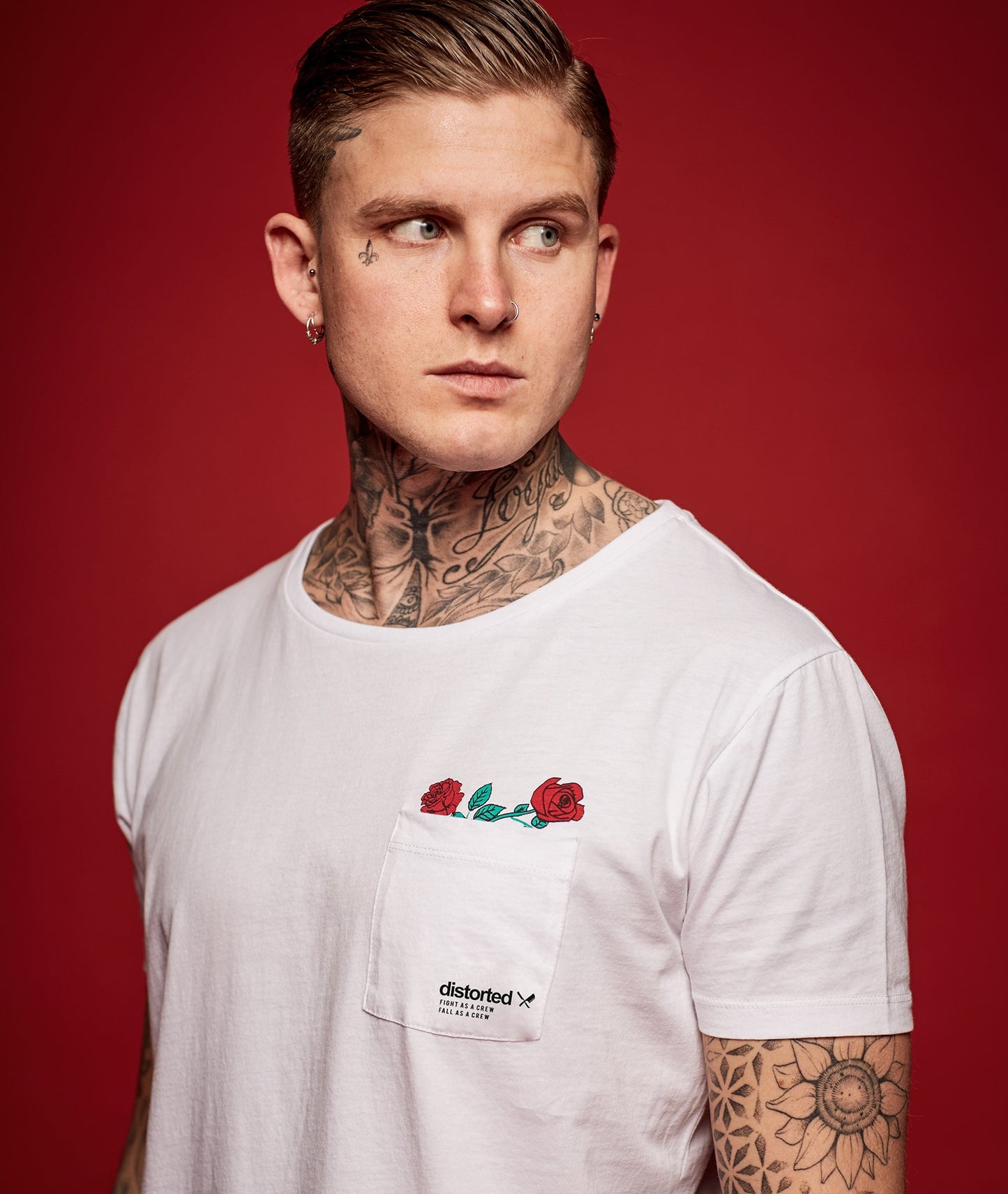 Roses Pocket Grand Crew Neck
