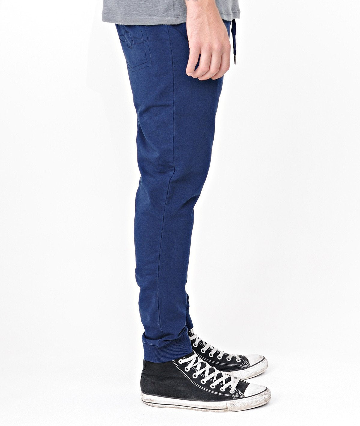 JAHEIM Sweatpant by Distorted People