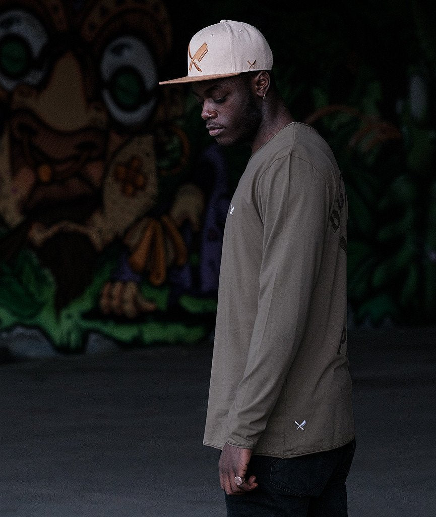 Grand Crew Neck Team longsleeve by Distorted People