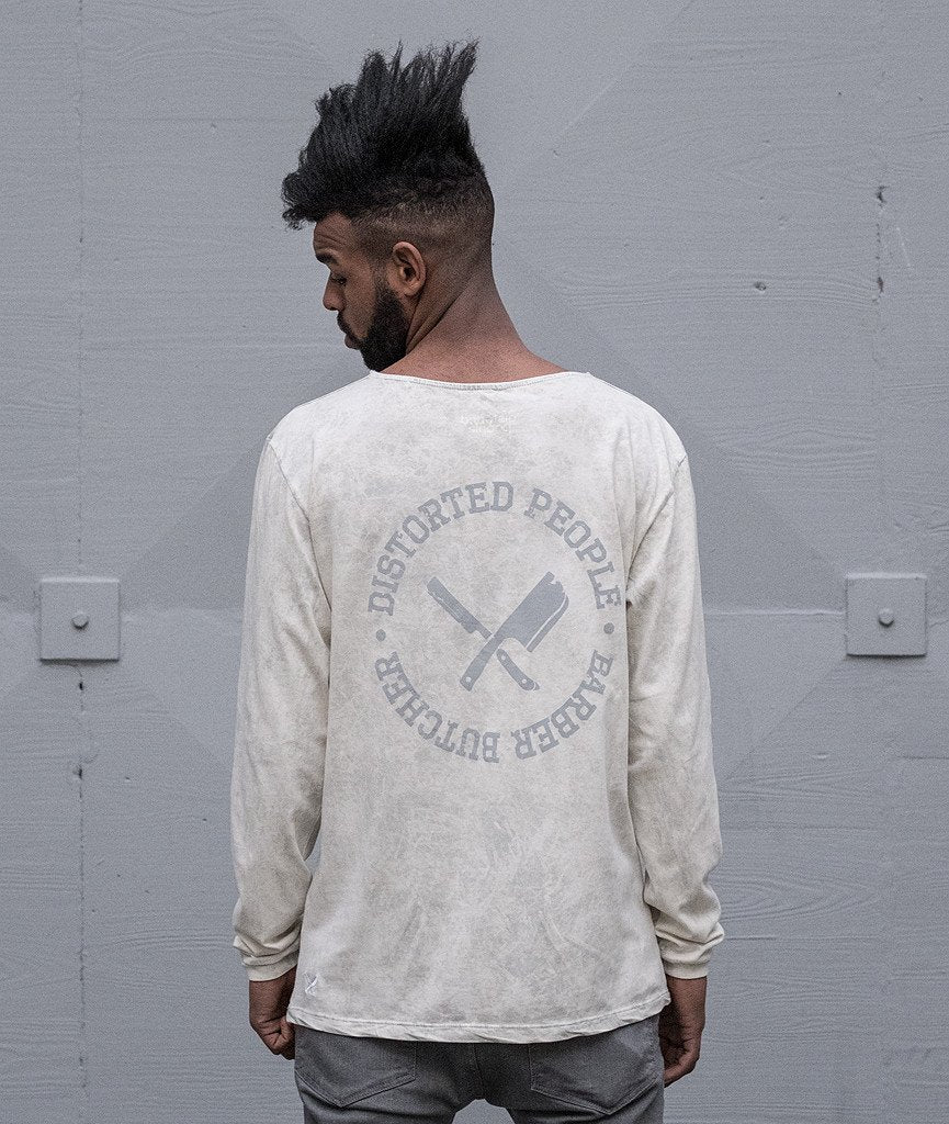 Cutted Neck Circle longsleeve by Distorted People