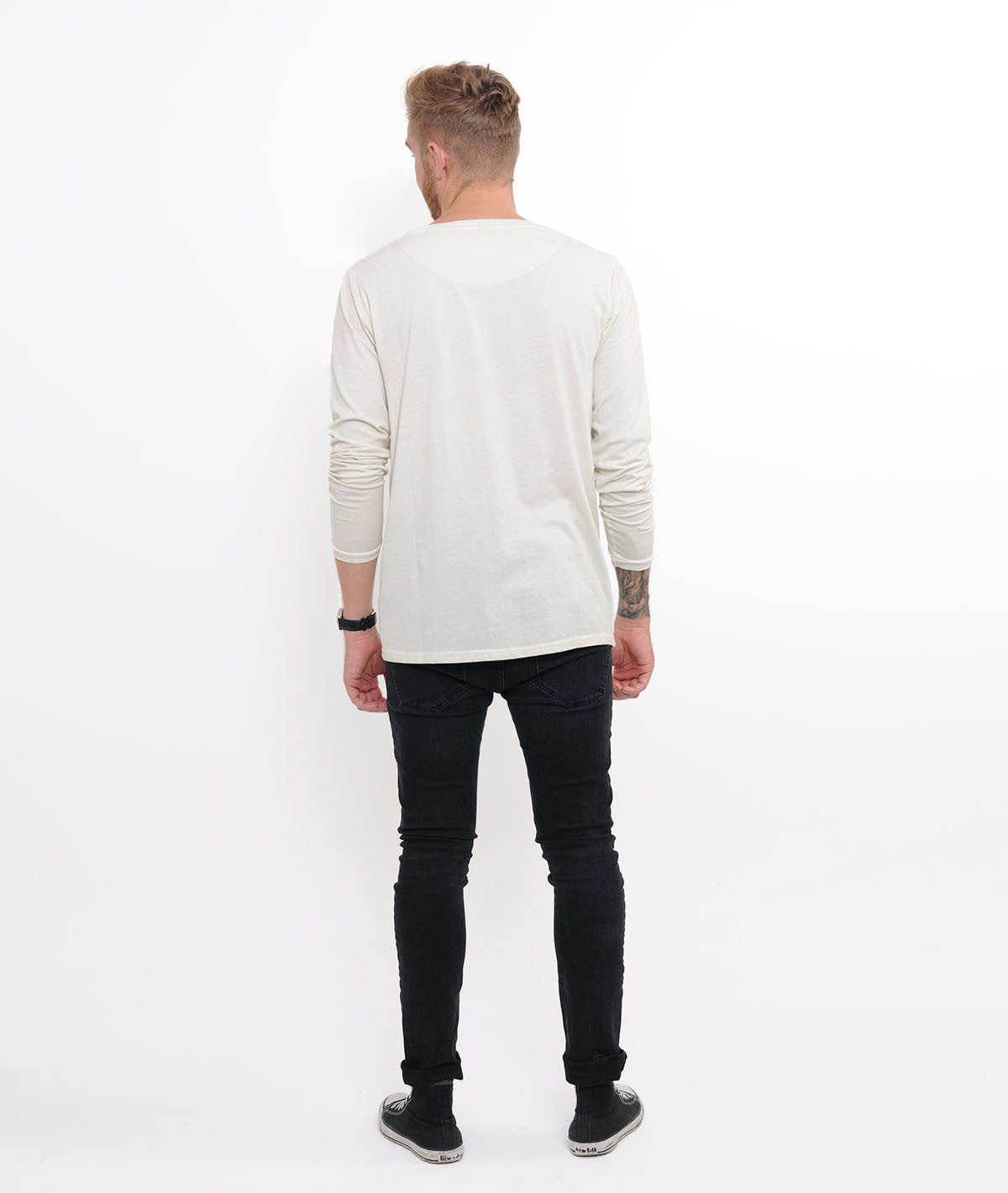 LUKE grand neck Longsleeve by Distorted People