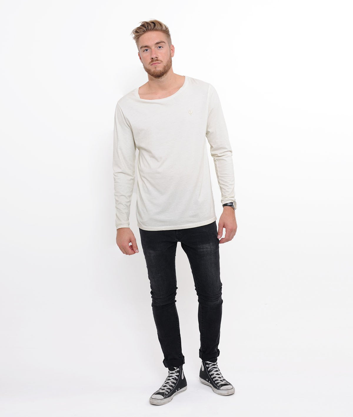 LUKE grand neck Longsleeve by Distorted People