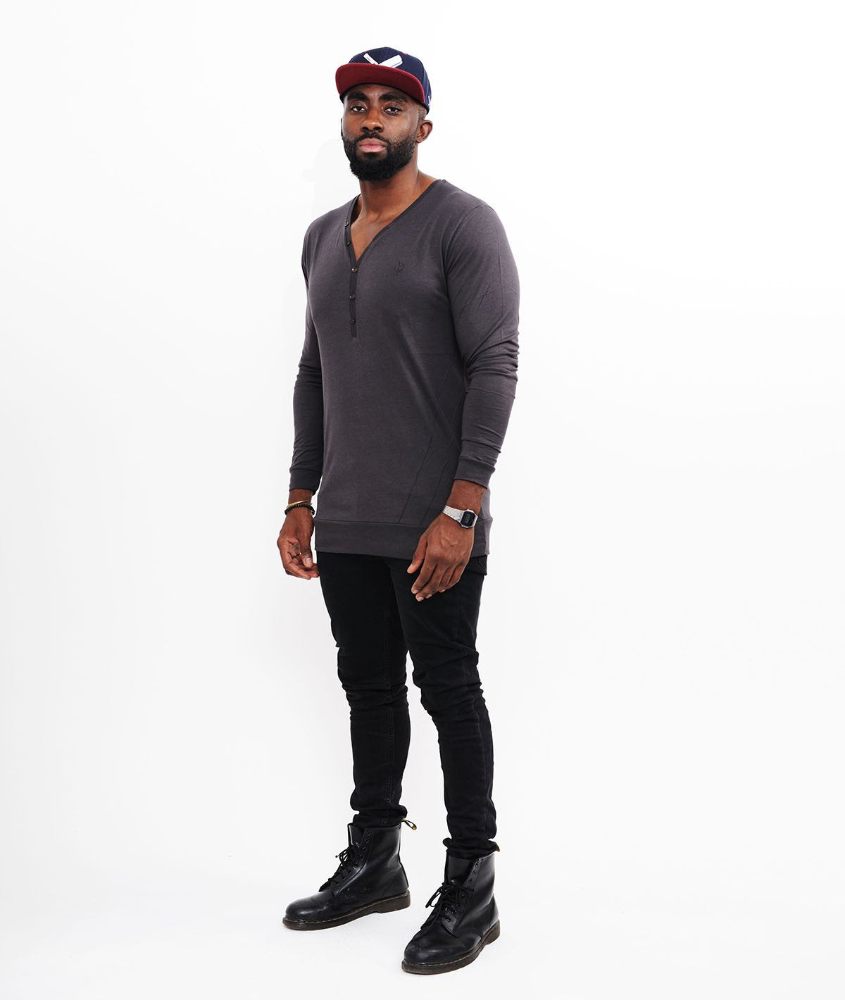 LUCIO y-neck Longsleeve by Distorted People
