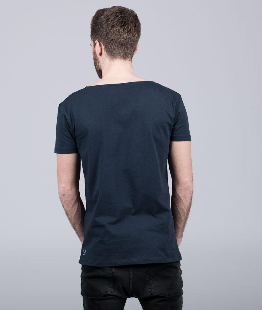 CUTTED NECK t-shirt by Distorted People