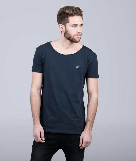 CUTTED NECK t-shirt by Distorted People