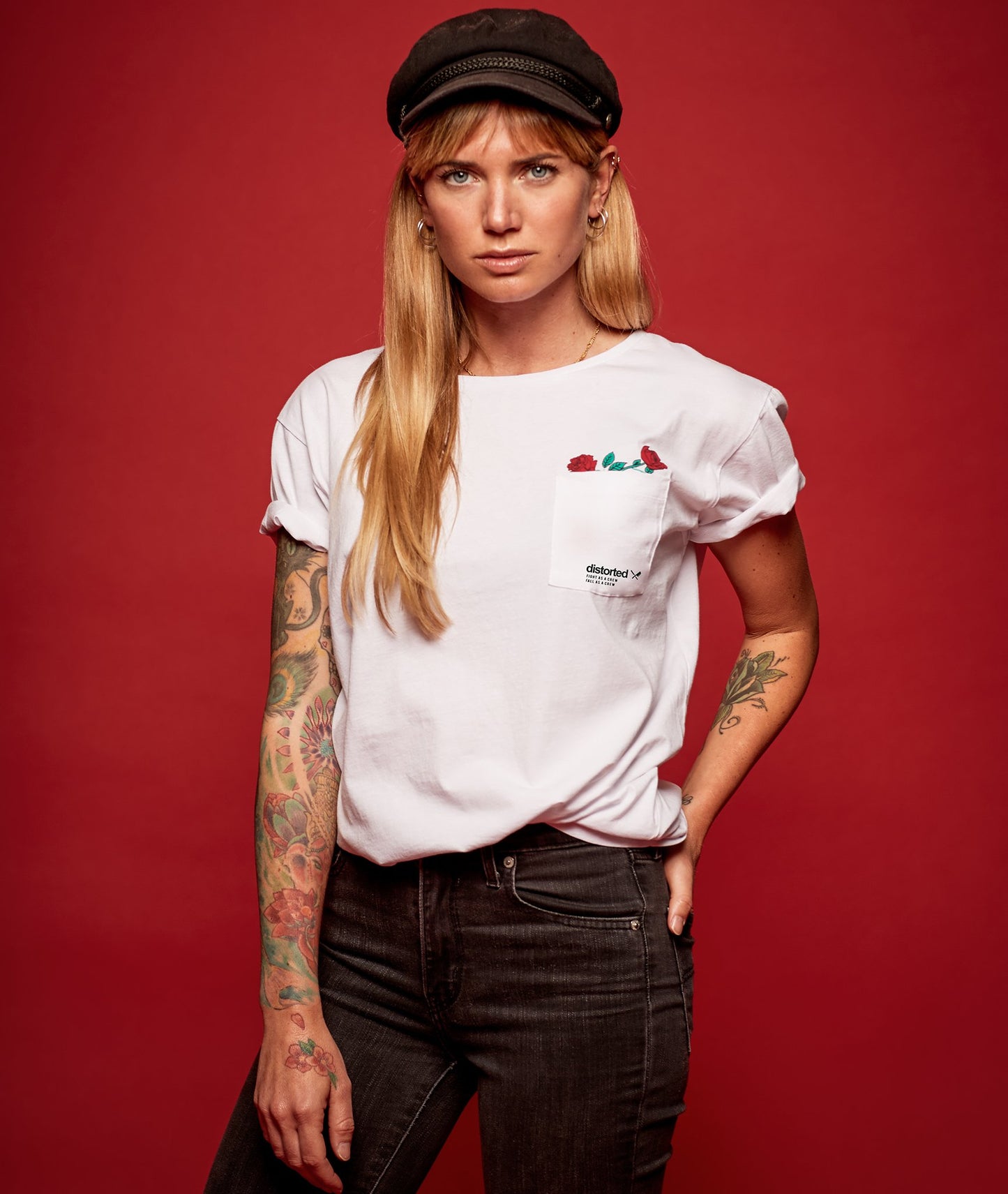 Roses Pocket Grand Crew Neck