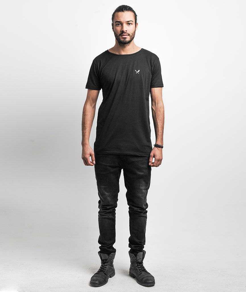 GRAND NECK t-shirt by Distorted People