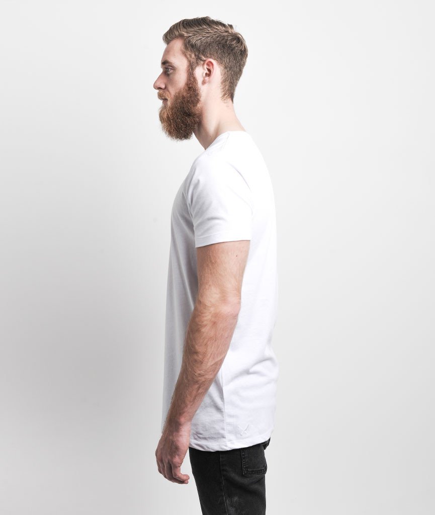TARO grand neck T-Shirt by Distorted People
