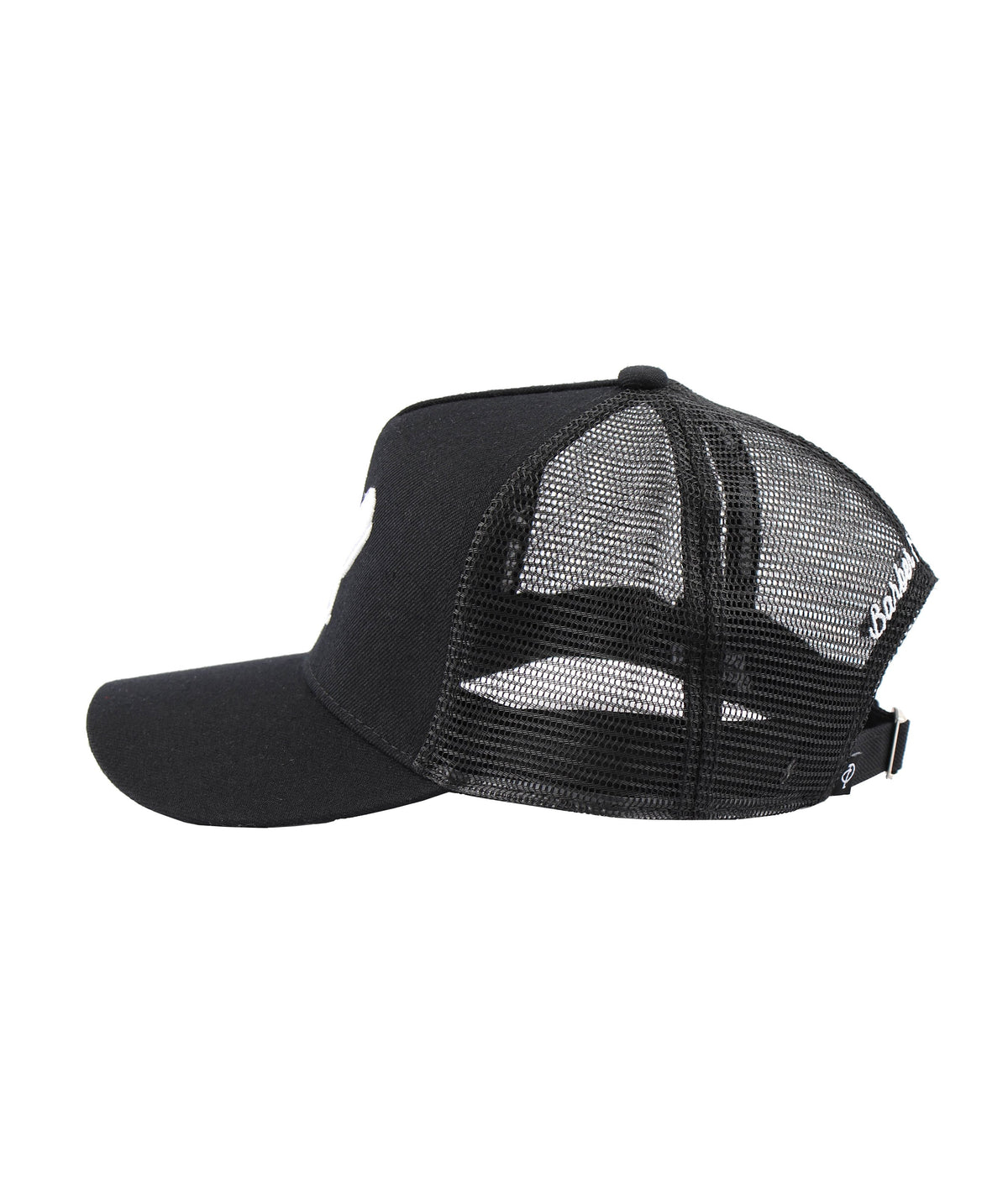 Blades Trucker