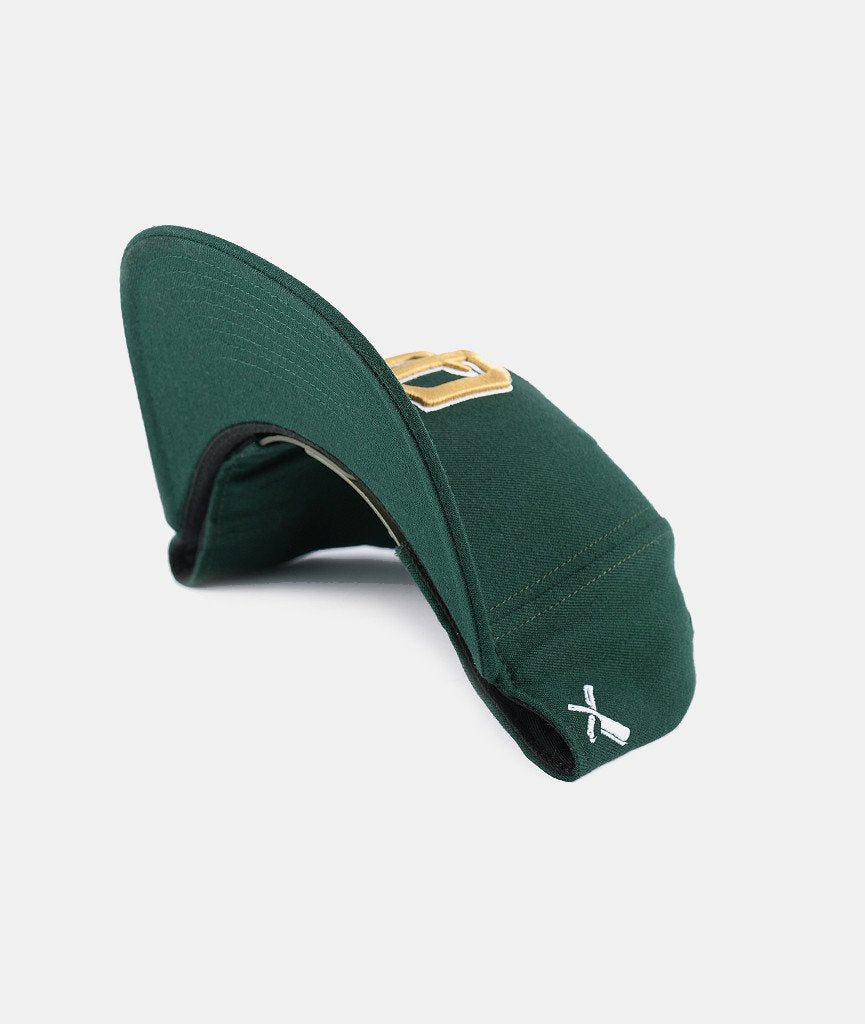 Vintage Logo snapback cap by Distorted People
