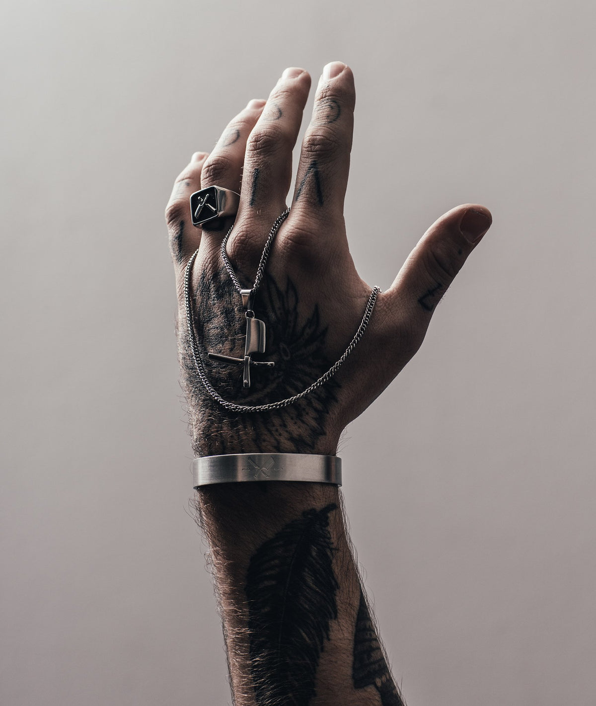 Blades Wristband